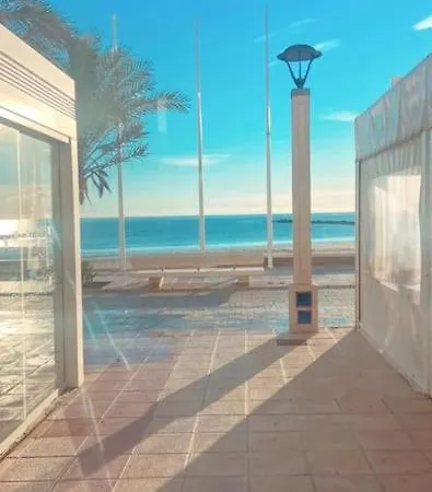 En 1ª Linea De Playa Con Parking Privado Διαμέρισμα *